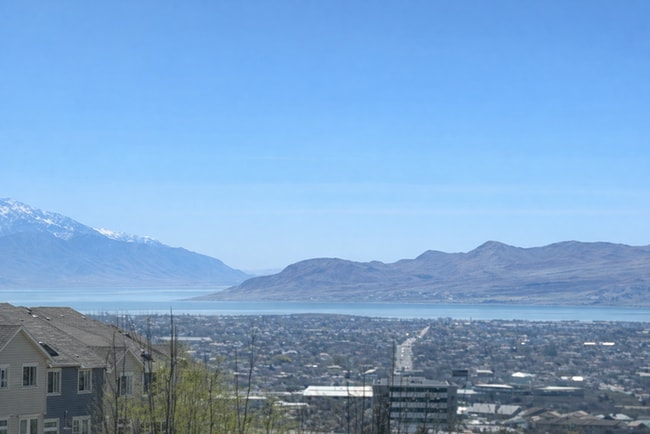 Building Photo - Peppercorn