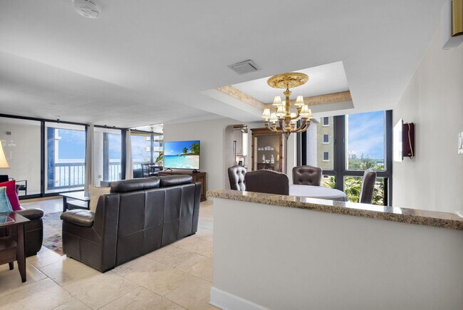 Building Photo - 5380 N Ocean Dr