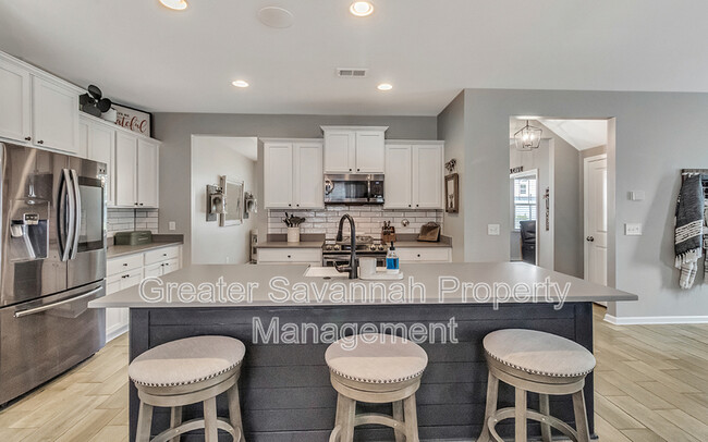 Building Photo - 337 Waybridge Way