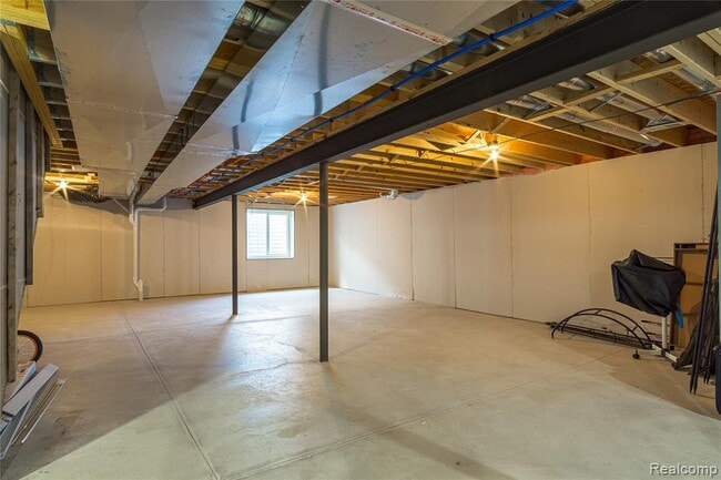 Building Photo - 15357 Prentice Ct