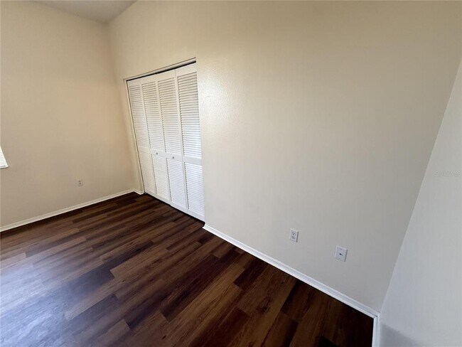 Building Photo - 12653 Longcrest Dr