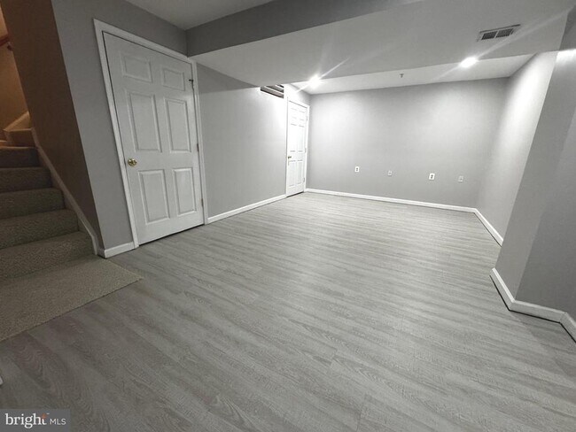 Building Photo - 11307 Amberlea Farm Dr