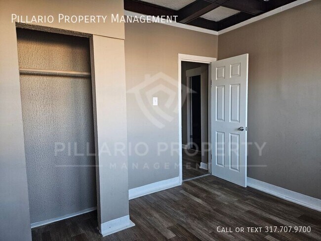 Building Photo - 633 E 38th St