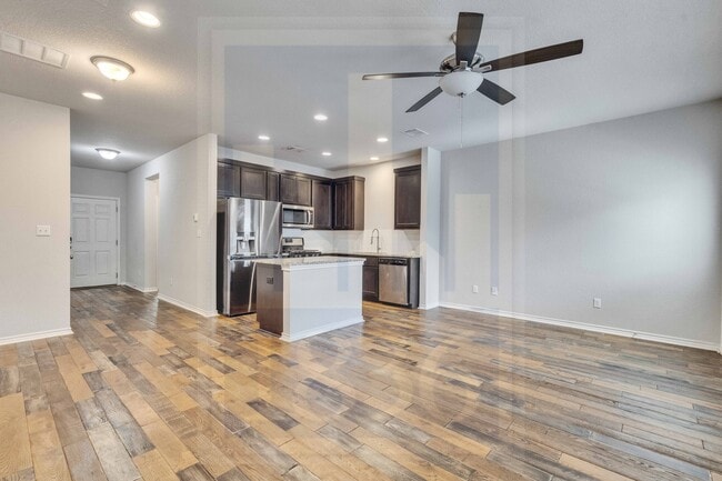 Building Photo - 1837 Artesian Spgs Xing
