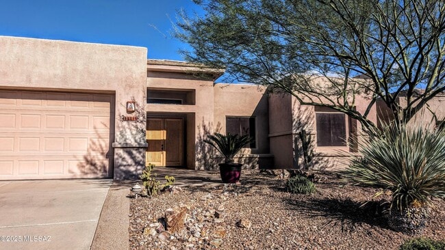 Building Photo - 13816 Topflite Dr
