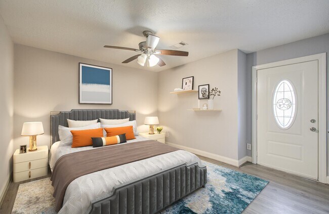 Building Photo - 590 River Plantation Dr