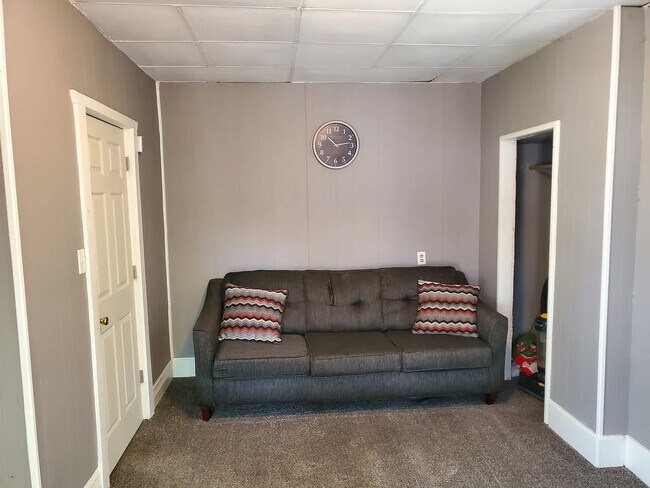 Building Photo - 1605 N Missouri Ave