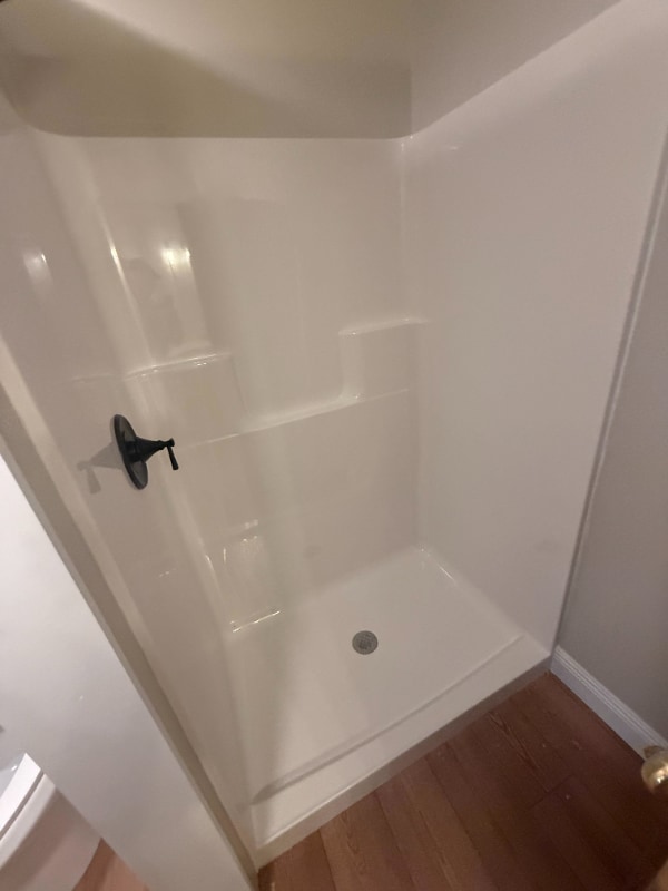 Building Photo - 1561 Maryan Ave