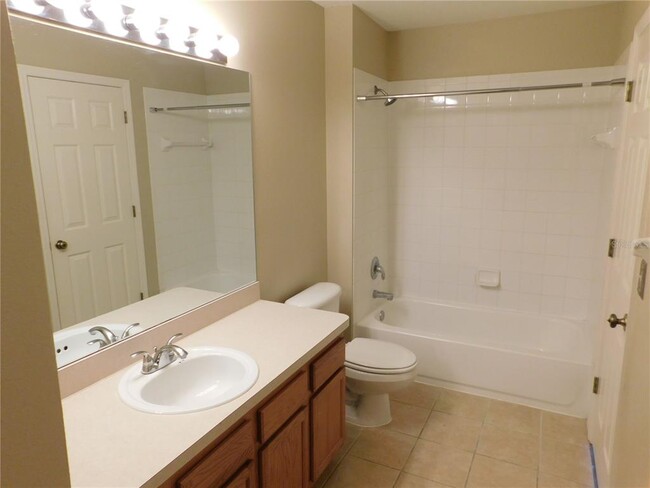 Building Photo - 12450 Country White Cir