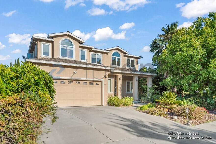 Building Photo - 601 Hudson Dr