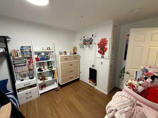 Building Photo - 1338 East St