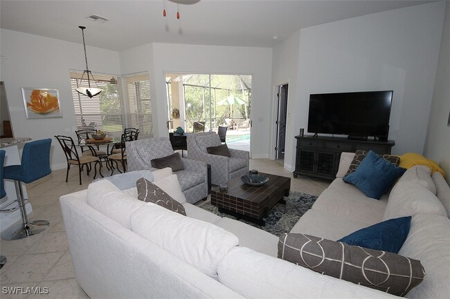 Building Photo - 25201 Bay Cedar Dr