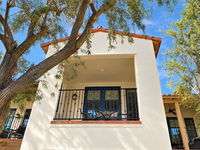 Building Photo - 48657 Classic Dr