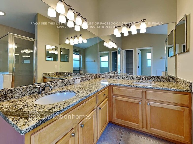 Building Photo - 3278 Bellingham Dr