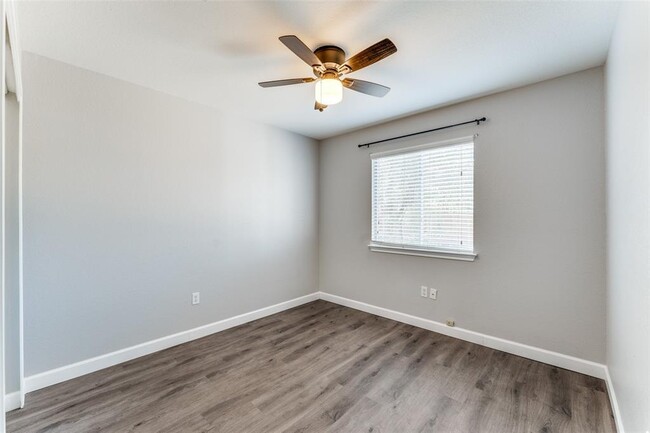Building Photo - 1408 Poppy Seed Ln