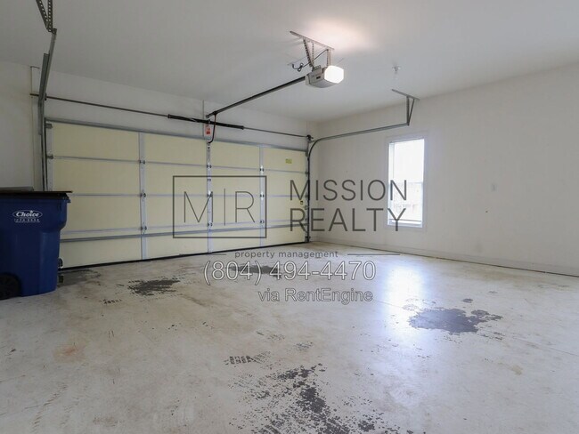 Building Photo - 7624 Sandler Dr
