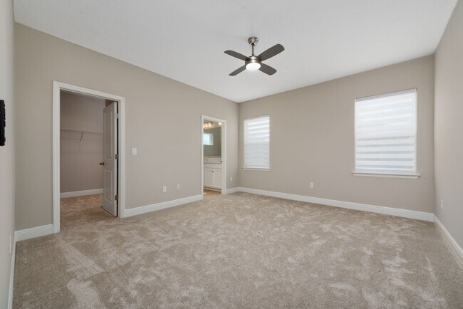Building Photo - 6541 Rover Wy