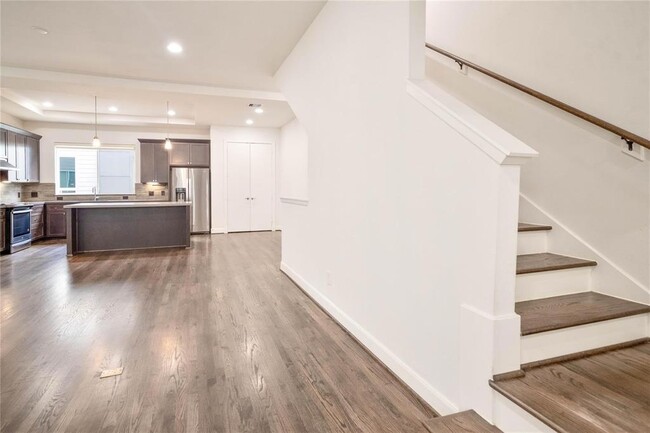 Building Photo - 341 Eado Park Cir