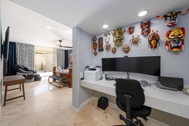 Building Photo - 449 Desert Lakes Dr