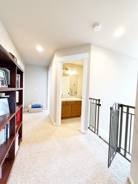Building Photo - 2698 NE Noll Valley Loop