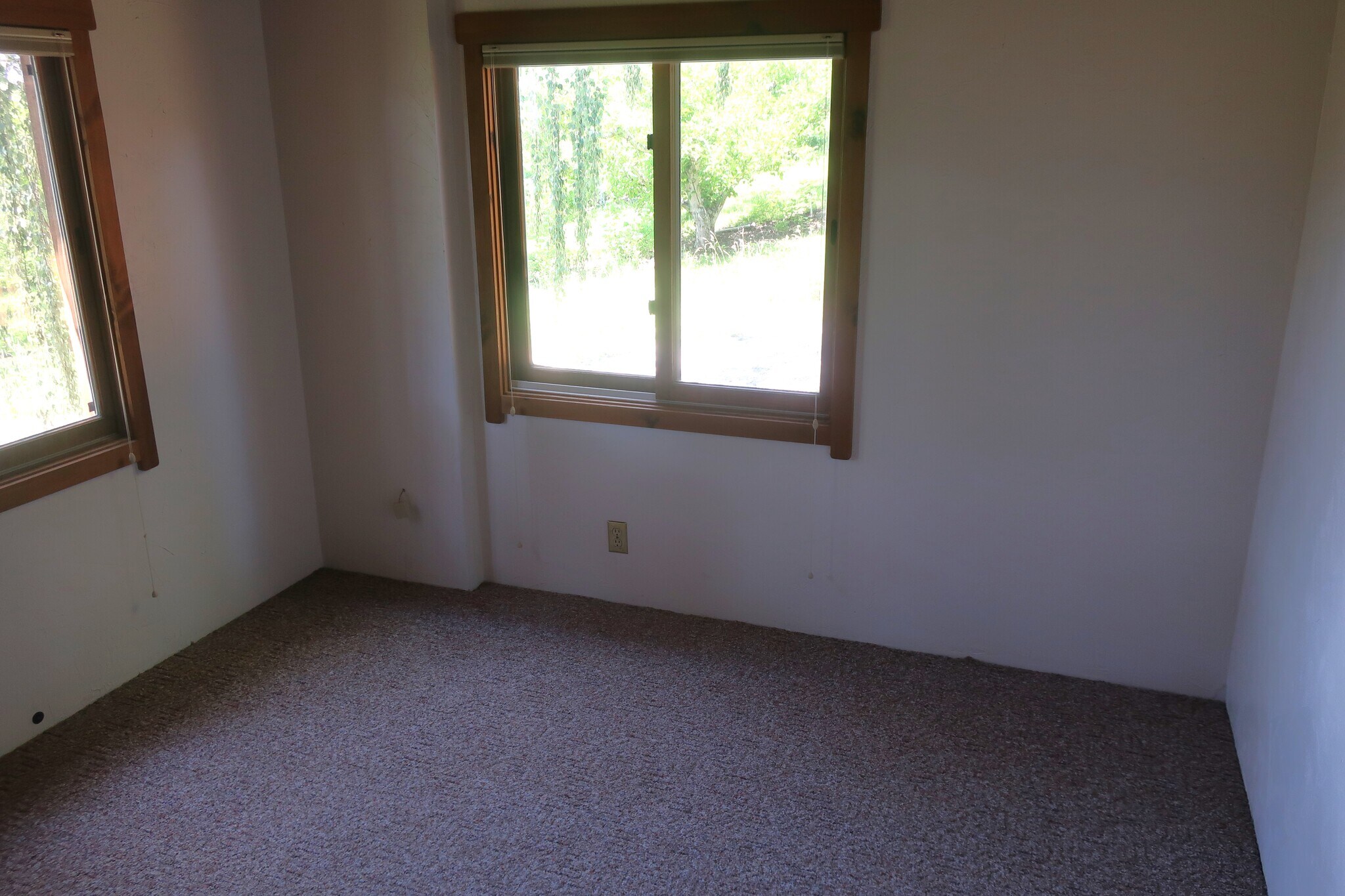 Building Photo - 3601 10th St SE