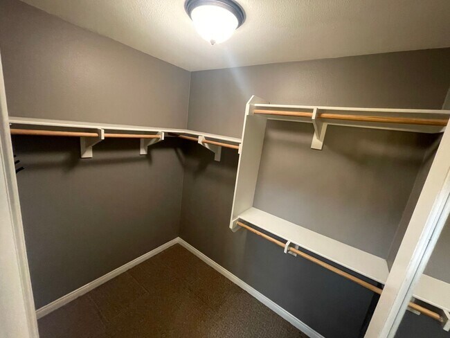 Building Photo - Beautiful and Modern Townhome in The Bay at Point Loma Condominiums