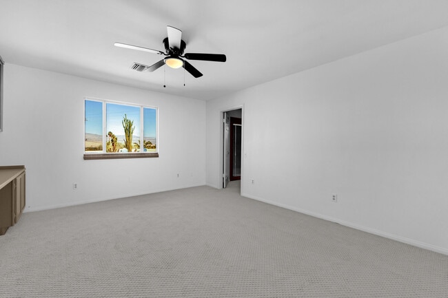 Building Photo - 39124 Channel Dr