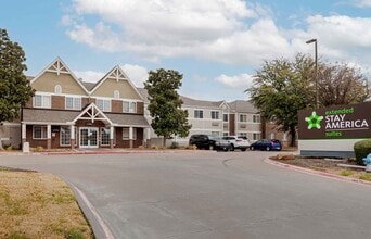 Building Photo - Furnished Studio-Dallas - Plano Parkway