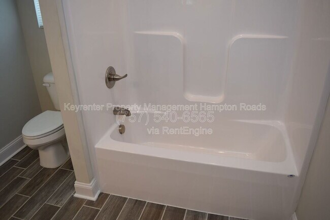 Building Photo - 1 Worden Pl