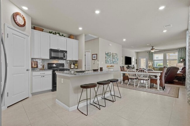 Building Photo - 109 Mountain Valley St