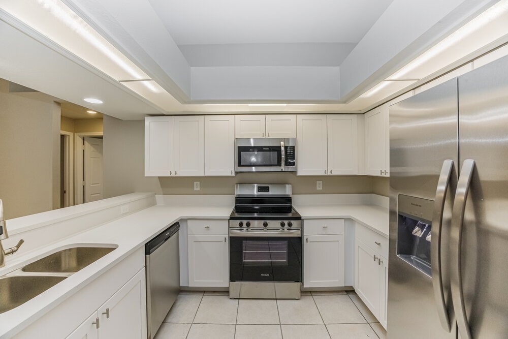 Building Photo - 10805 Kenbrook Dr