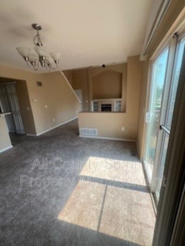 Building Photo - 3745 S Quatar Way