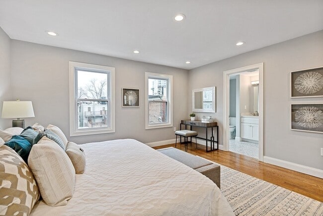 Building Photo - 46 7th St