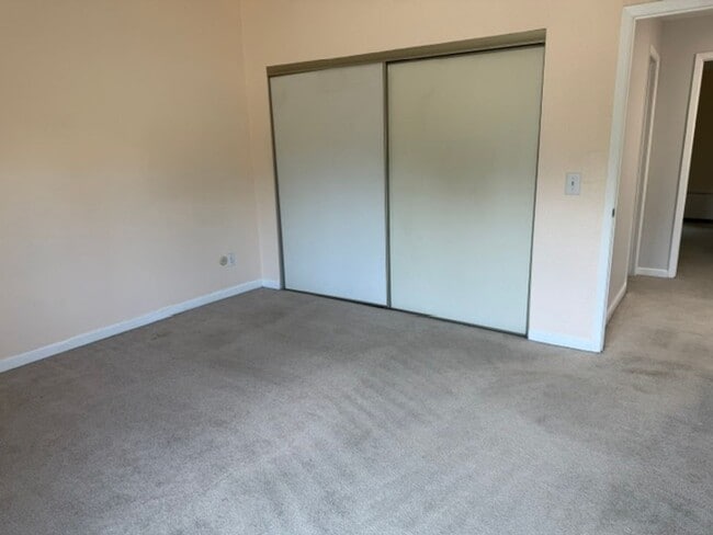 Building Photo - Sonoma Racquet Club Circle ~ Gorgeous 2 Bedroom 1.5 Bath in Rohnert Park