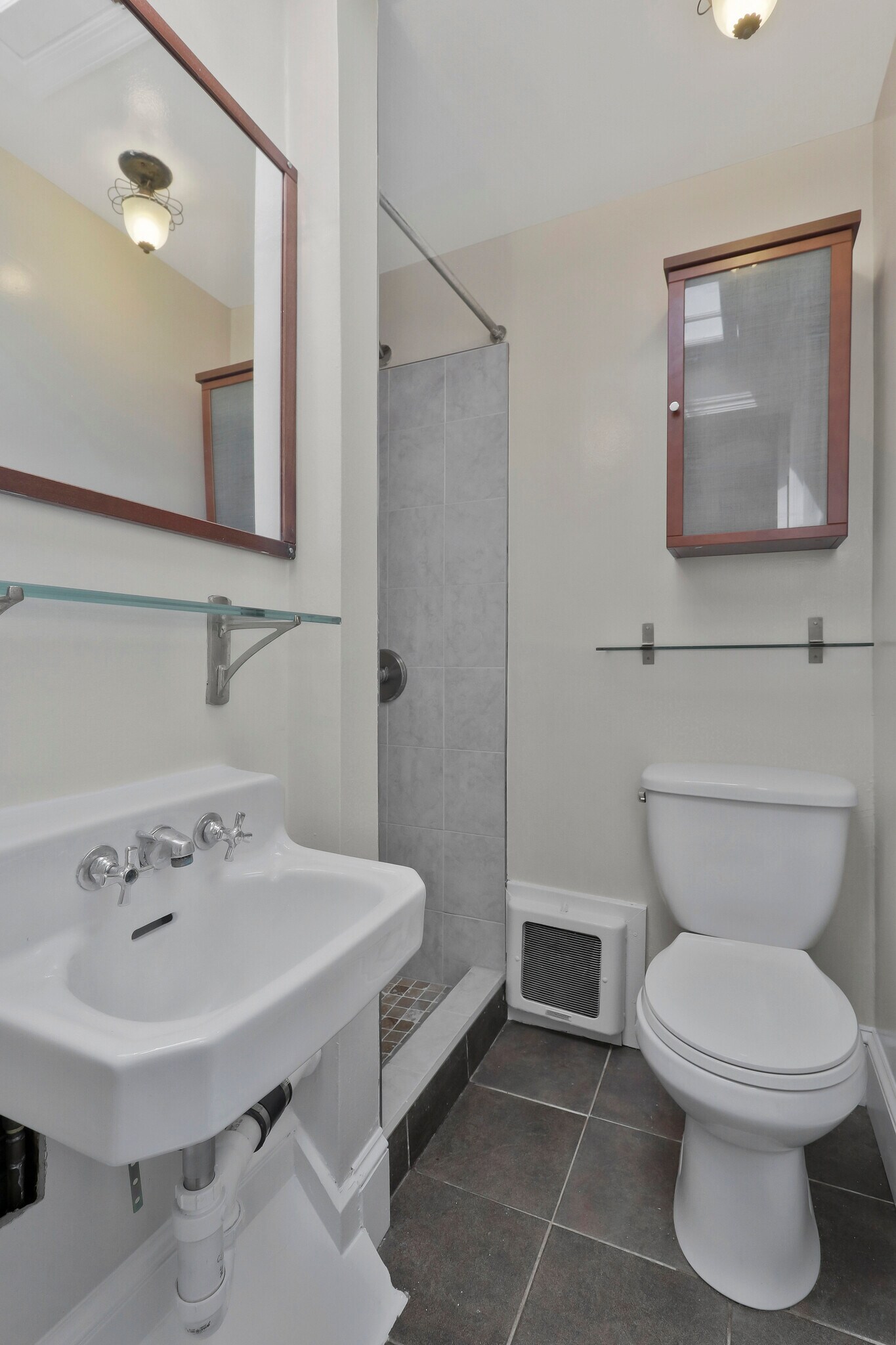 Building Photo - 1338 29th St NW