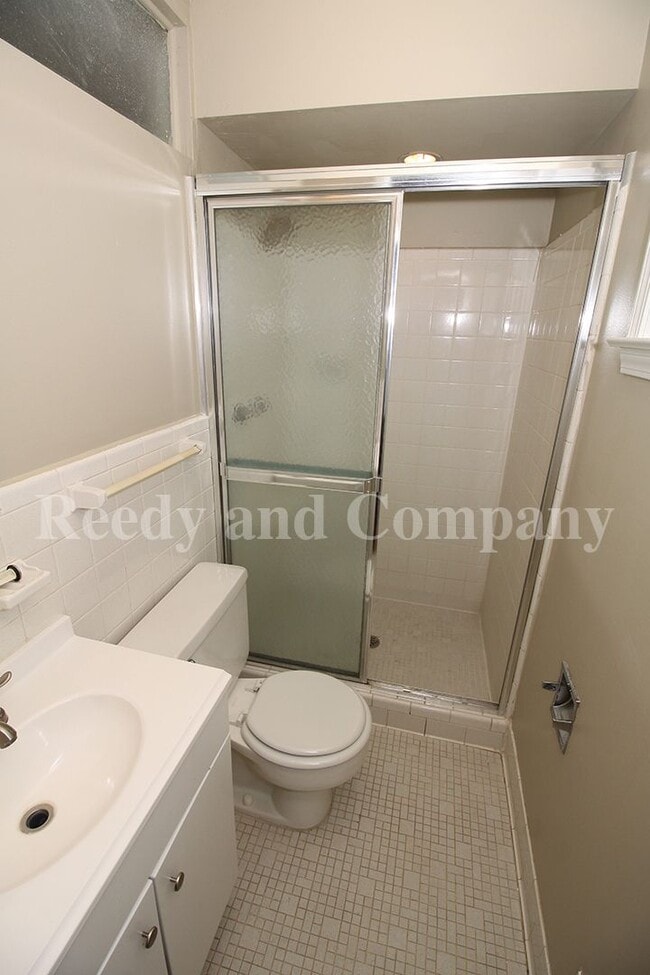 Building Photo - 3001 Falkirk Rd