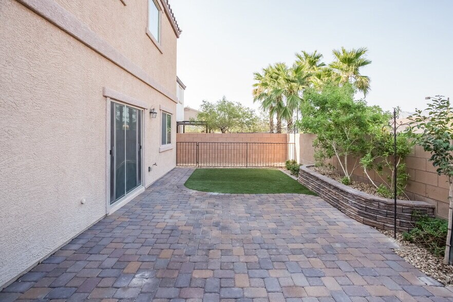 Building Photo - 7756 Vestibule Ct