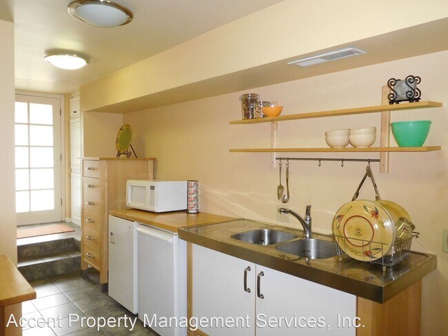 Primary Photo - 1 br, 1 bath House - 3144 E. 37th Street