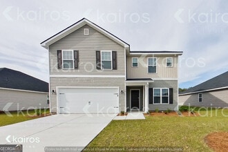 Building Photo - 15 Duluth Dr