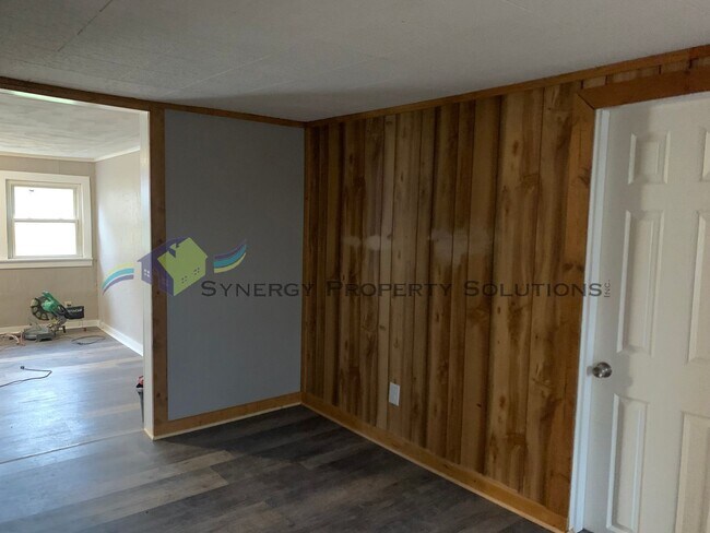 Building Photo - Madison Ranch