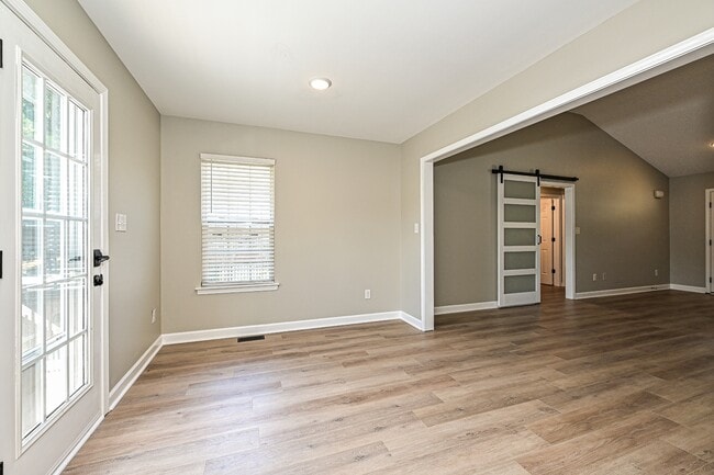 Building Photo - 3805 Cassidy Dr