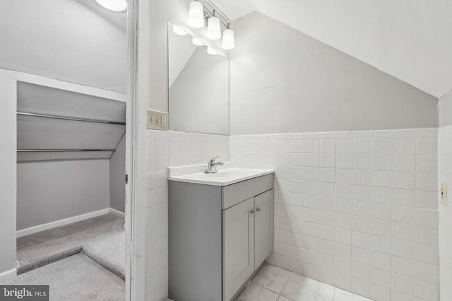 Building Photo - Experience the perfect blend of peaceful country charm and modern comfort in this beautifully ref...