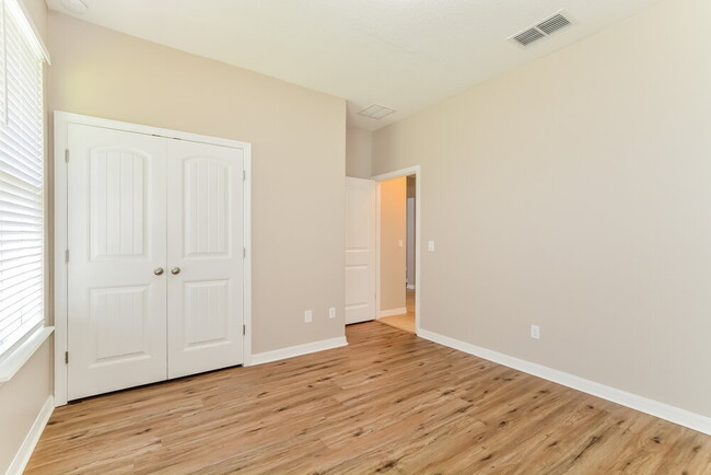 Building Photo - 3209 Olivia Breeze Dr