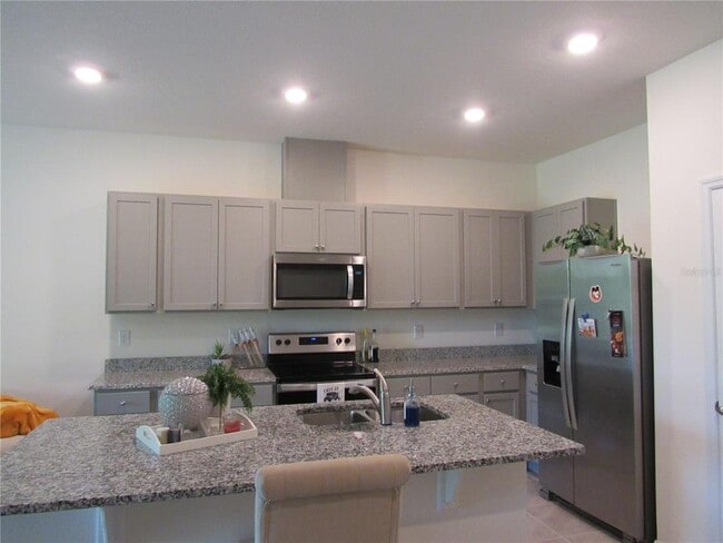Building Photo - 1193 Lido Dr
