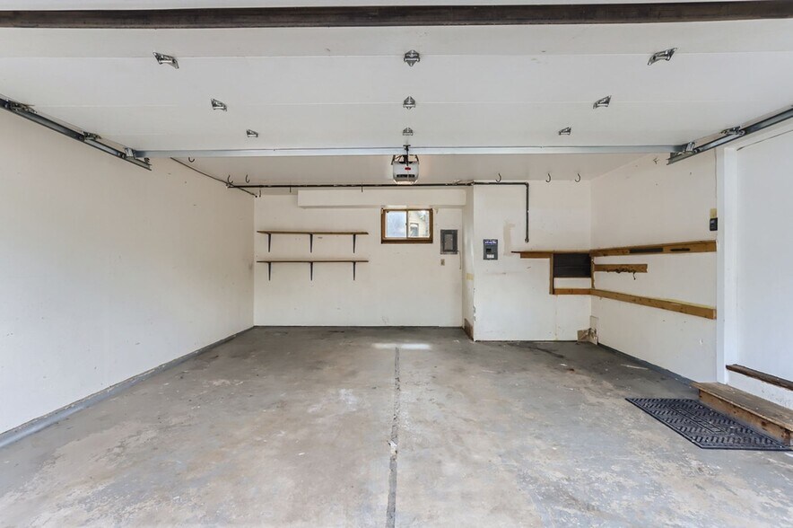 Building Photo - 2340 Folsom St