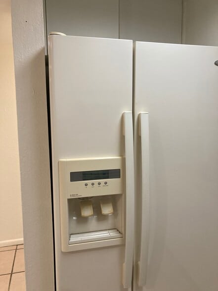 Double door refrigerator - 917 Red Bird Rd