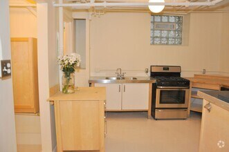 Building Photo - Pillsbury