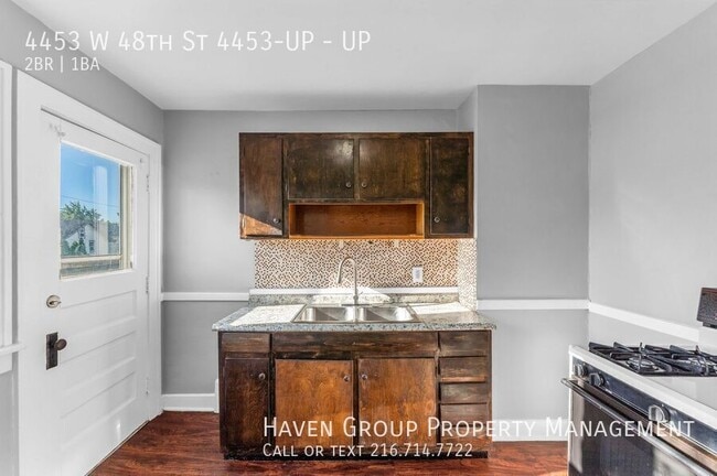 Building Photo - 4453 W 48th St