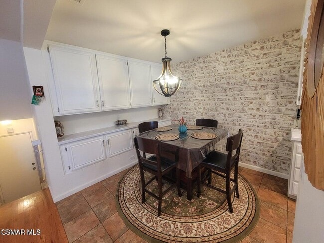 Building Photo - 1318 Ramona Dr