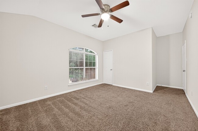 Building Photo - 22303 Naple Hollow Ln